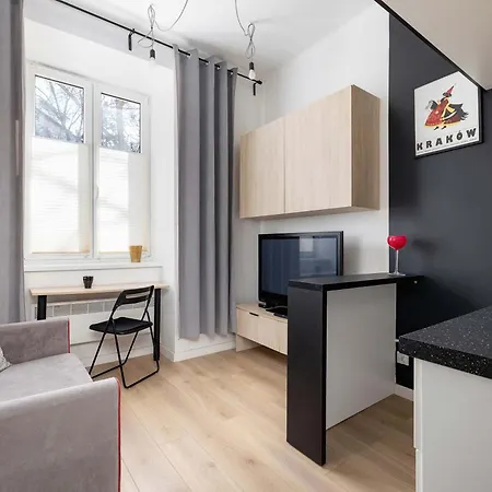 Cozy On Mickiewicza Street In Close To The Old Town By Renters
