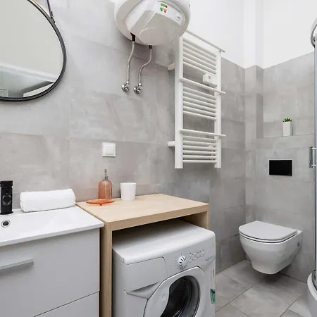 Cozy On Mickiewicza Street In Close To The Old Town By Renters Krakau